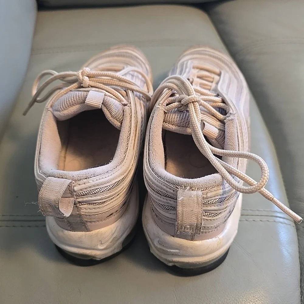 Nike women air